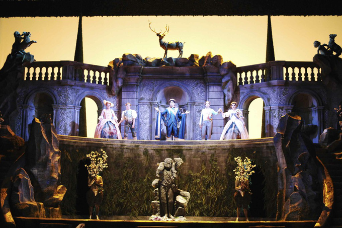 Цюрихская опера: на спектаклях текущего репертуара