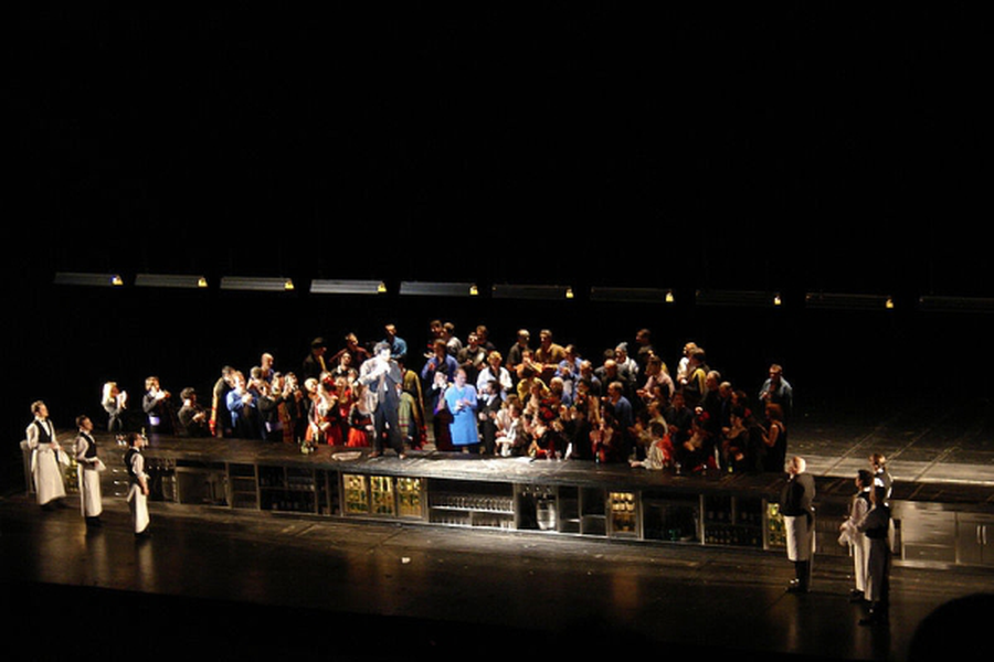 Шедевр Оффенбаха на сцене Оперы Бастилии
