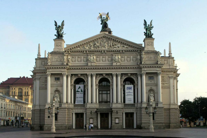 Львовский театр оперы и балета  